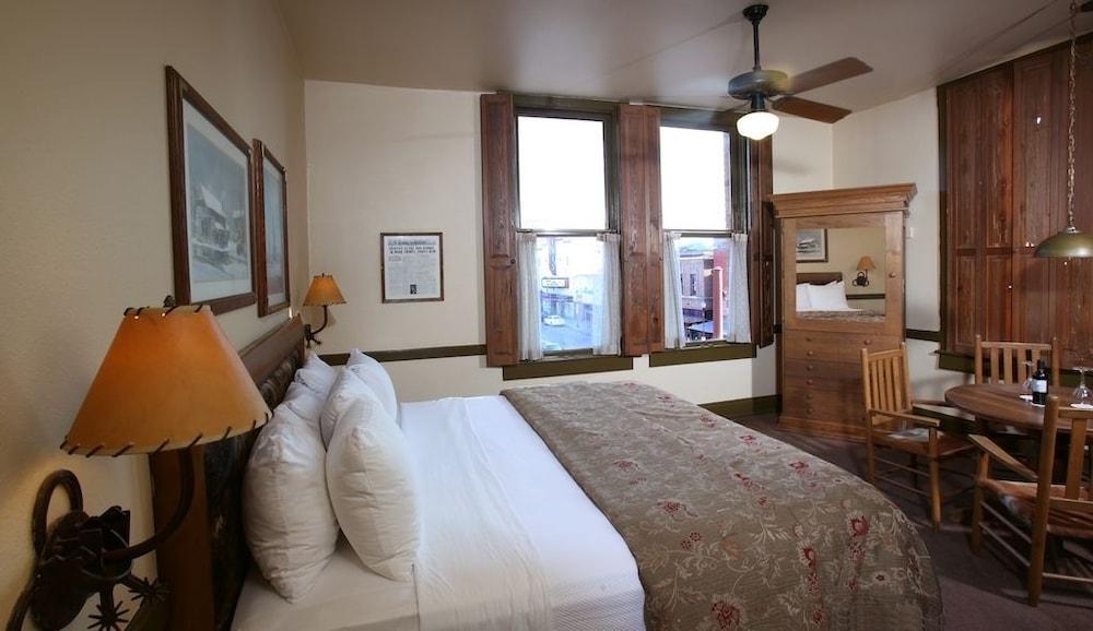 Hotel Stockyards 4*